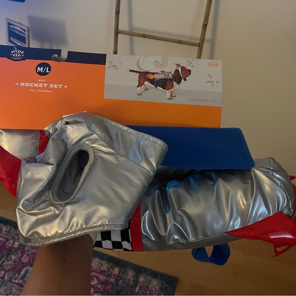 M/L dog Halloween costume - Picture 2 of 4